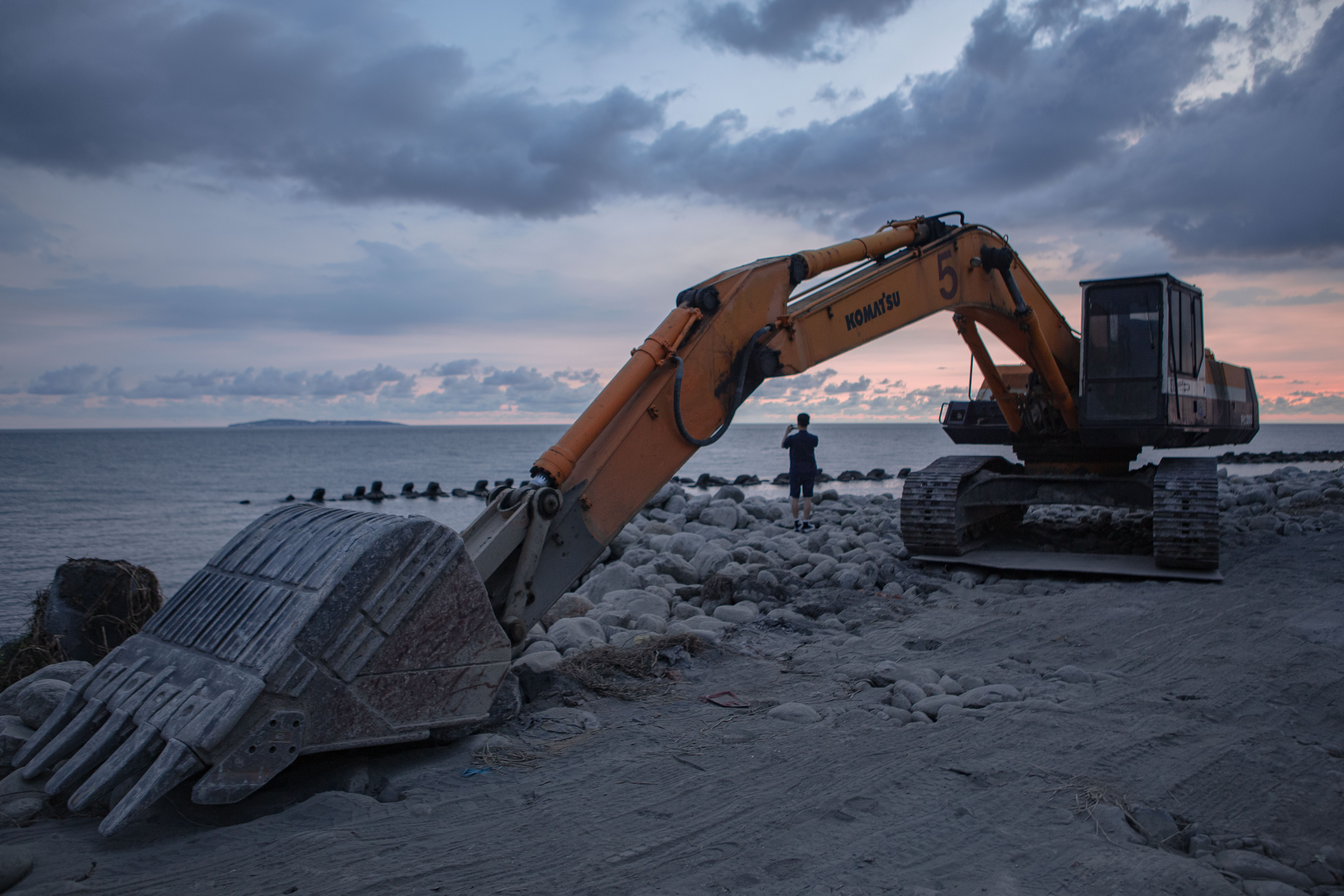 「我想與未來的自己，在回到東港定居的那一天，相見」：牛俊強