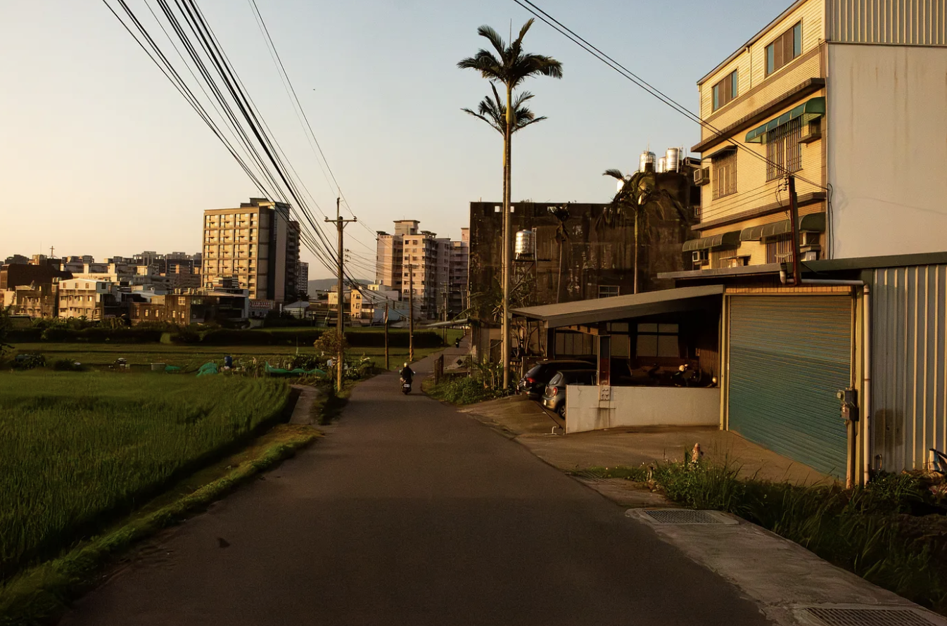 二重埔，生活在科學城裡、外與之間