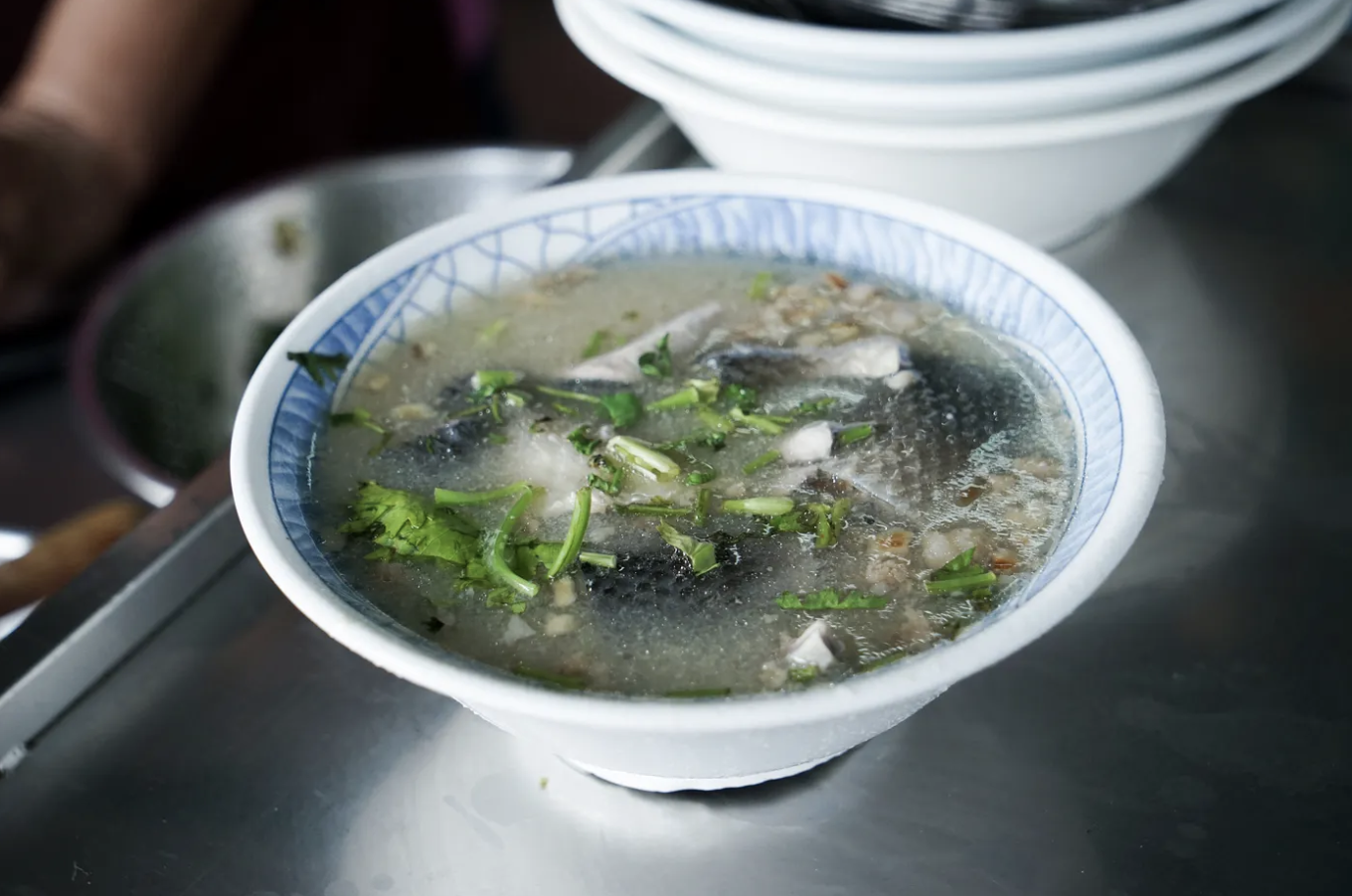 一尾坐鎮滿席的魚，很台南！
